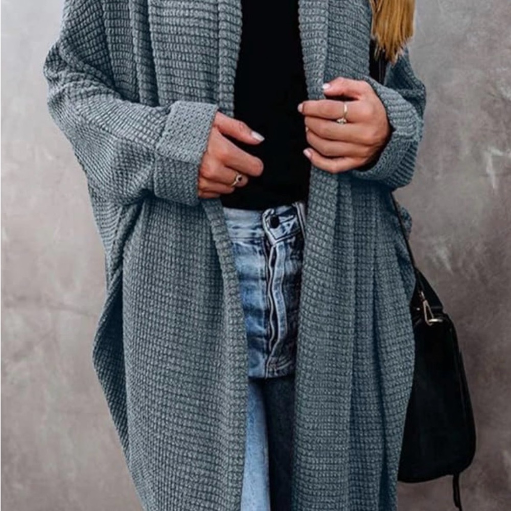 Elegant Dusty Green Women's Cardigan - Picture 6 of 6